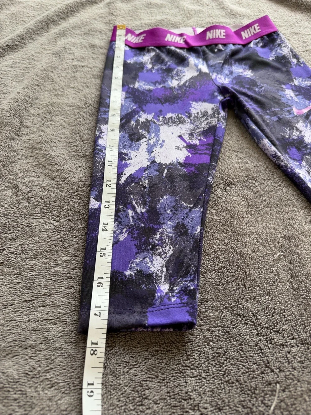 Nike Girls' Purple Black White Printed Athletic Capri Leggings